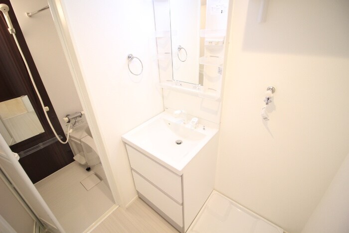 物件内観写真11　(洗面)