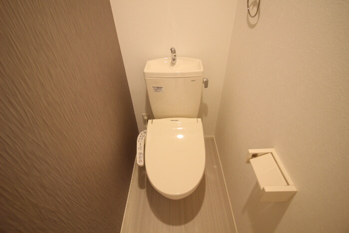 物件内観写真13　(トイレ)