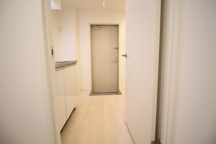 物件内観写真18　(廊下)