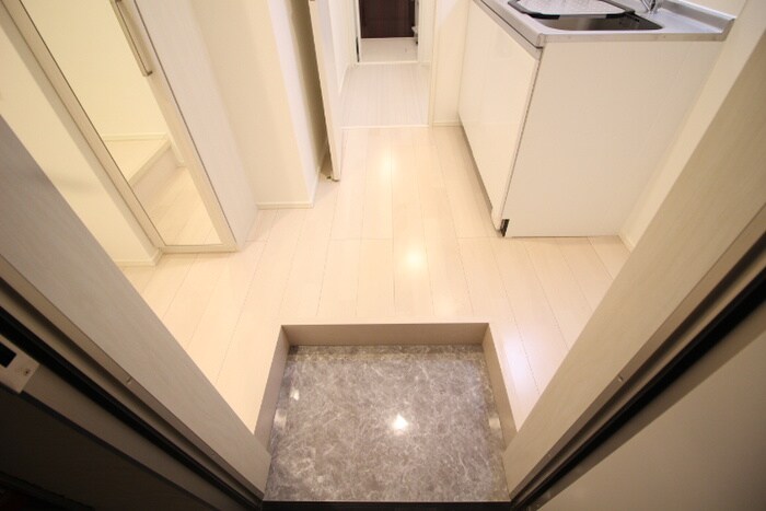 物件内観写真20　(玄関)