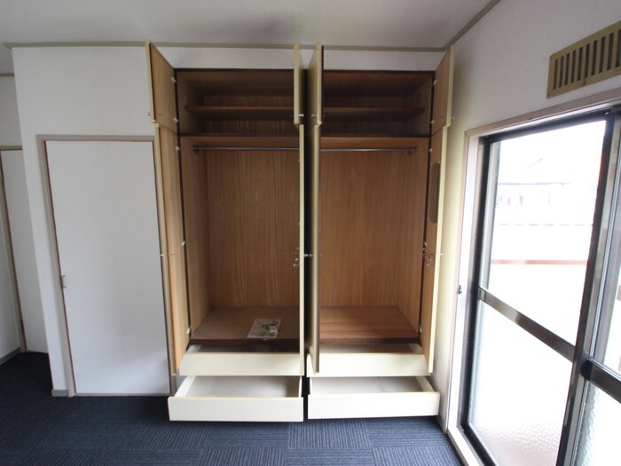 物件内観写真9　(収納)