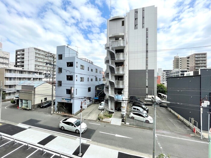 物件内観写真22　(室内からの展望)