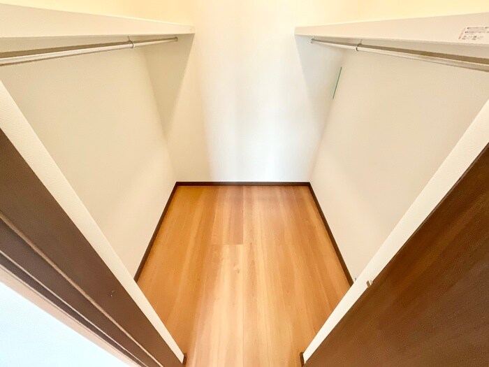 物件内観写真10　(収納)
