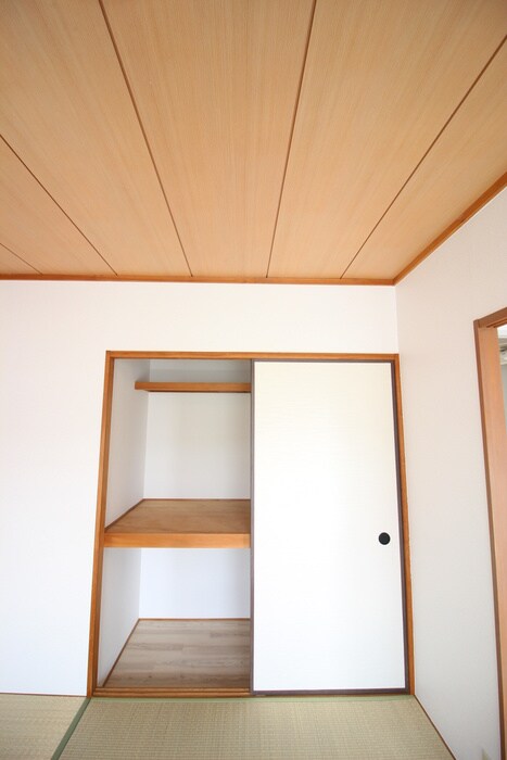 物件内観写真10　(収納)