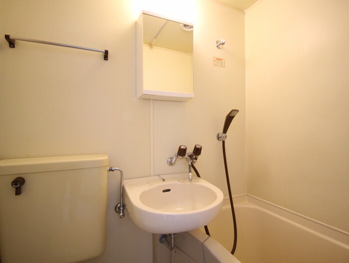 物件内観写真12　(洗面)