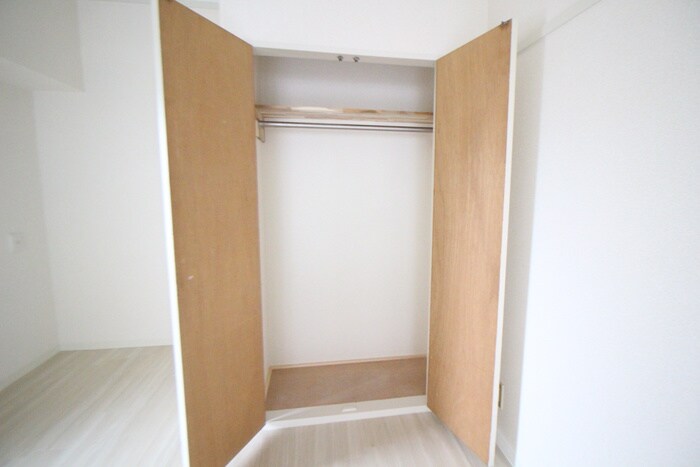 物件内観写真13　(収納)