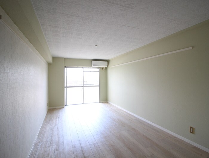 物件内観写真19　(居室)