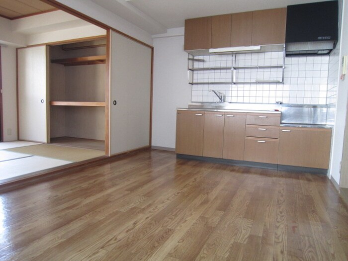 物件内観写真7　(居室)