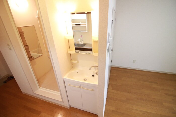 物件内観写真14　(洗面)