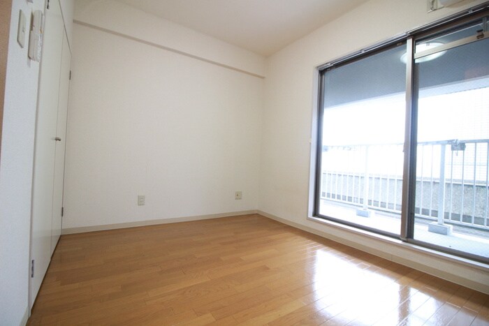 物件内観写真19　(居室)