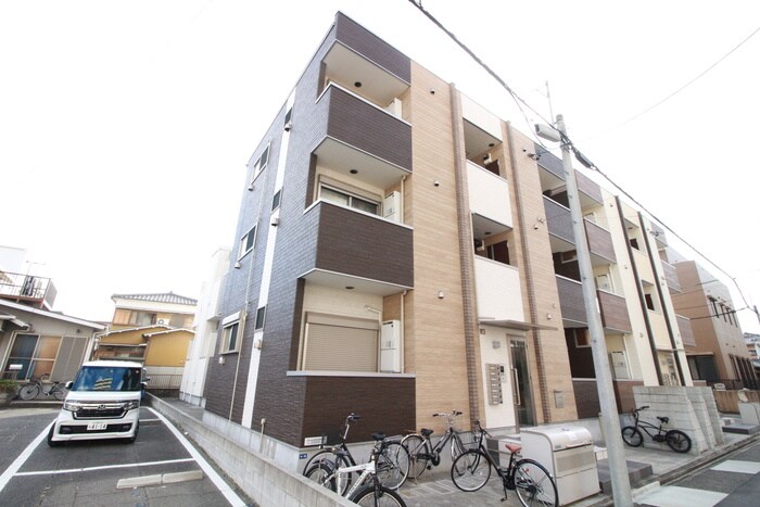 物件外観写真1　(外観写真)