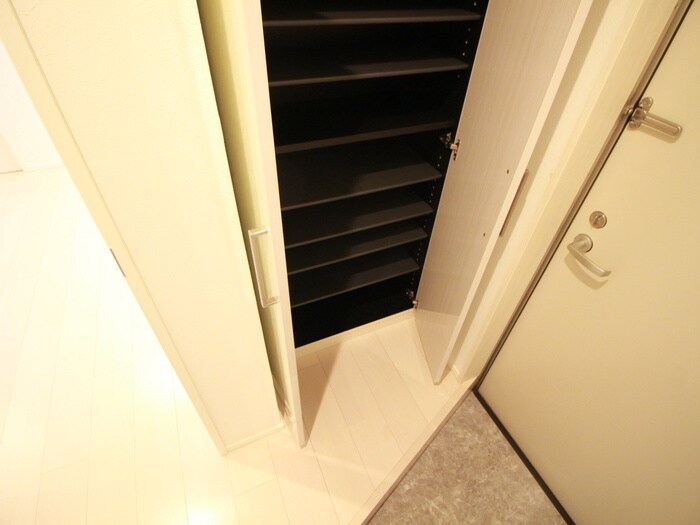 物件内観写真20　(靴箱)