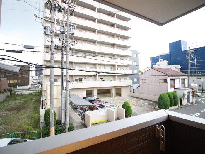 物件内観写真22　(室内からの展望)