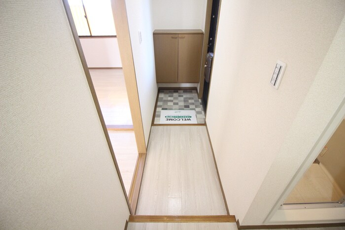 物件内観写真7　(廊下)