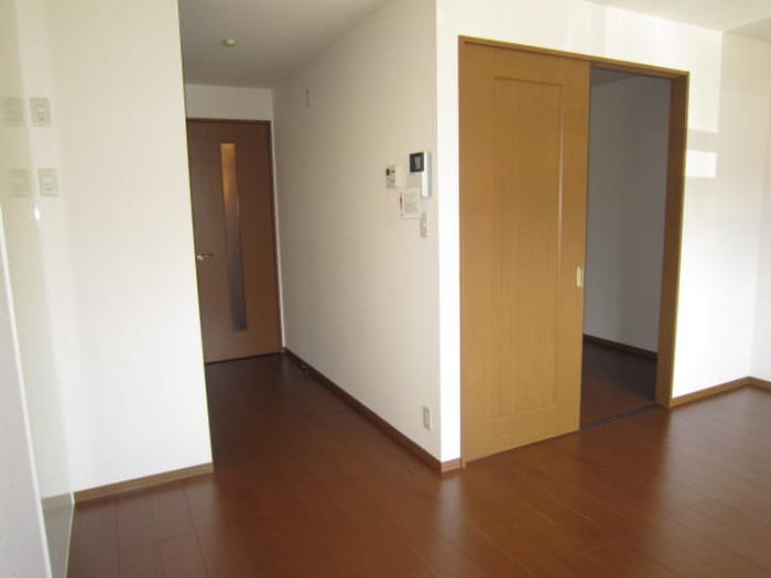 物件内観写真5　(廊下)