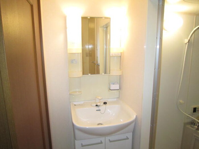 物件内観写真12　(洗面)