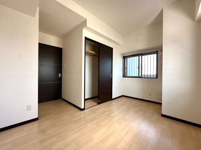 物件内観写真10　(居室)