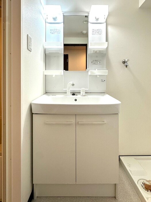 物件内観写真13　(洗面)