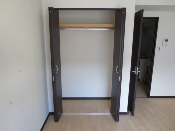 物件内観写真15　(収納)