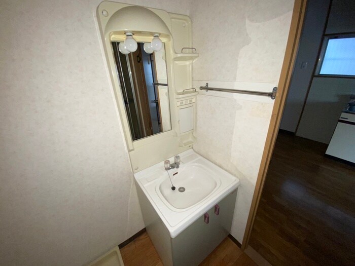 物件内観写真13　(洗面)