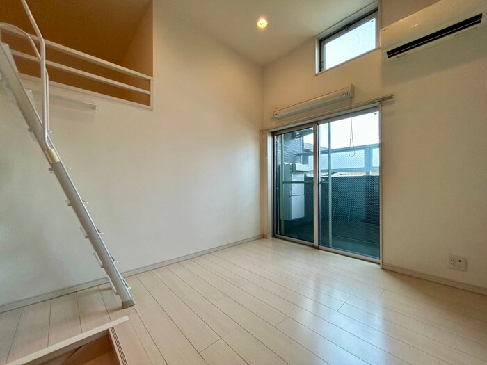 物件内観写真7　(居室)