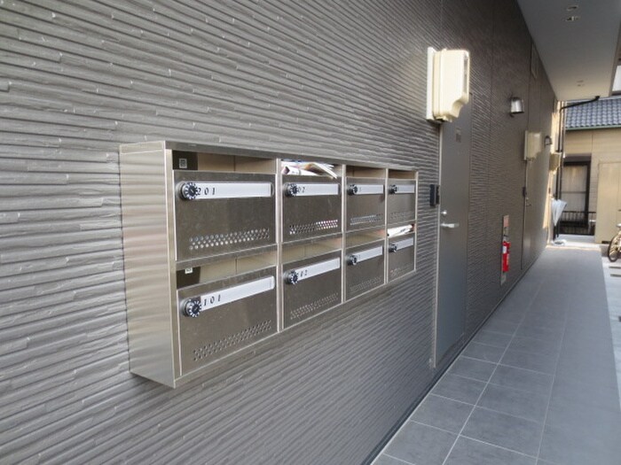 物件外観写真4　(建物設備)