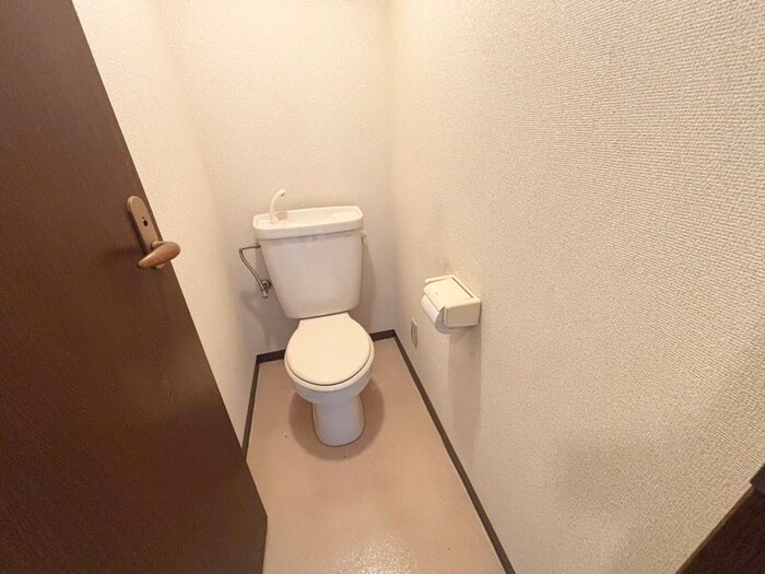 物件内観写真12　(トイレ)