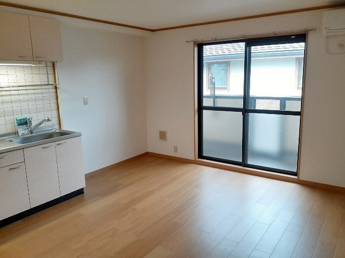 物件内観写真7　(居室)