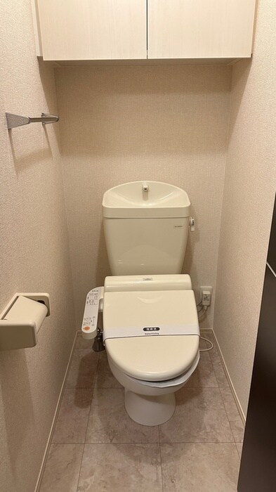 物件内観写真9　(トイレ)