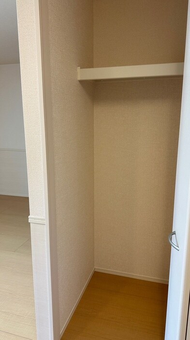 物件内観写真11　(収納)