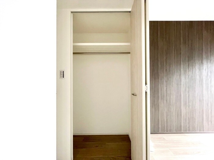 物件内観写真15　(収納)