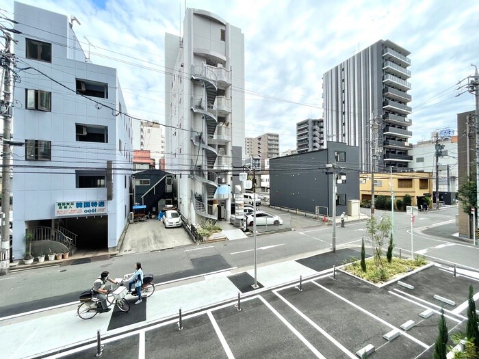 物件内観写真22　(室内からの展望)