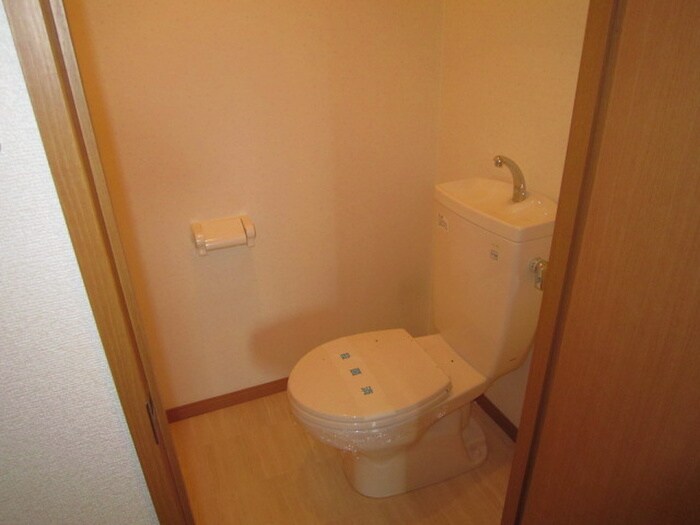 物件内観写真11　(トイレ)