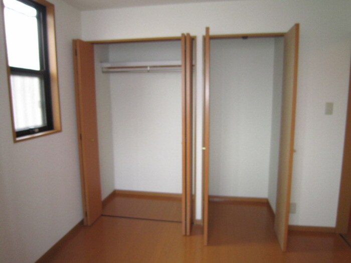 物件内観写真13　(収納)