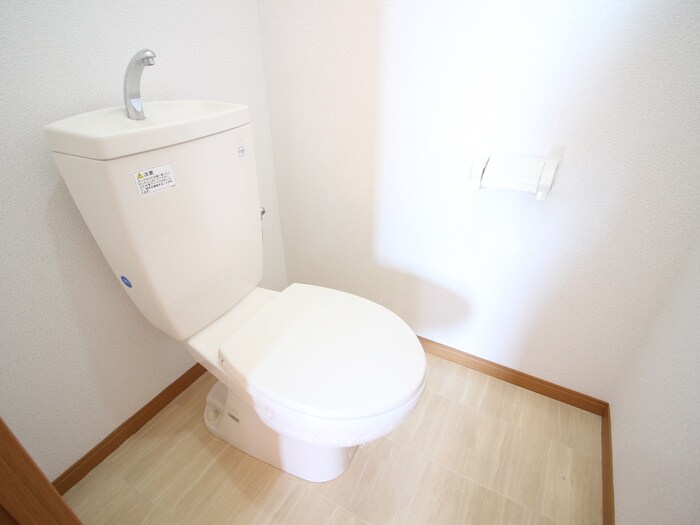 物件内観写真13　(トイレ)