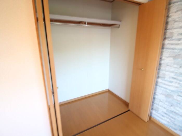物件内観写真14　(収納)