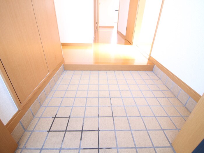 物件内観写真20　(玄関)