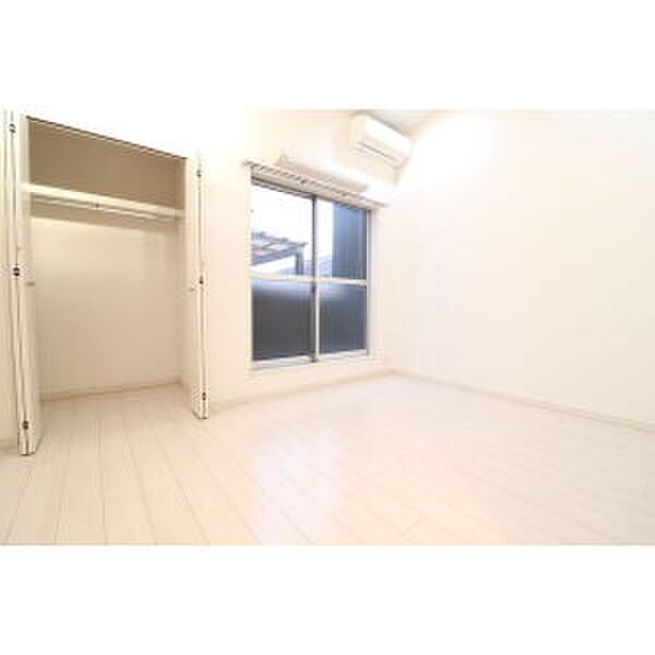 物件内観写真7　(収納)