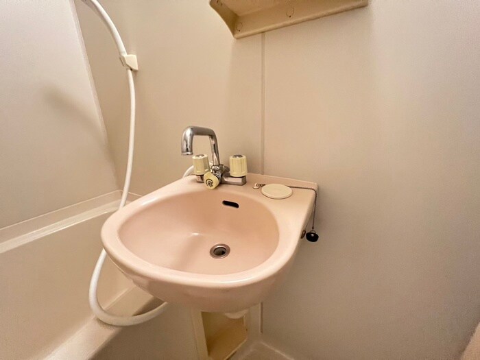 物件内観写真13　(洗面)