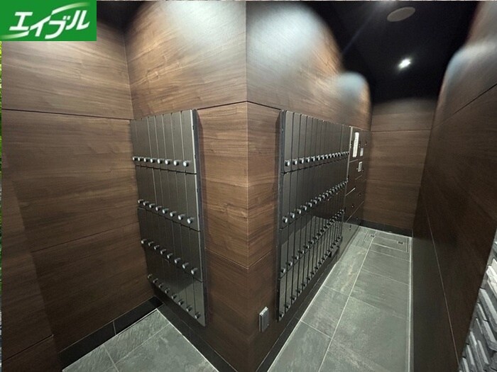 物件外観写真3　(建物設備)