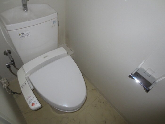 物件内観写真15　(トイレ)