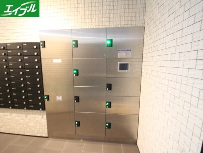 物件外観写真4　(建物設備)