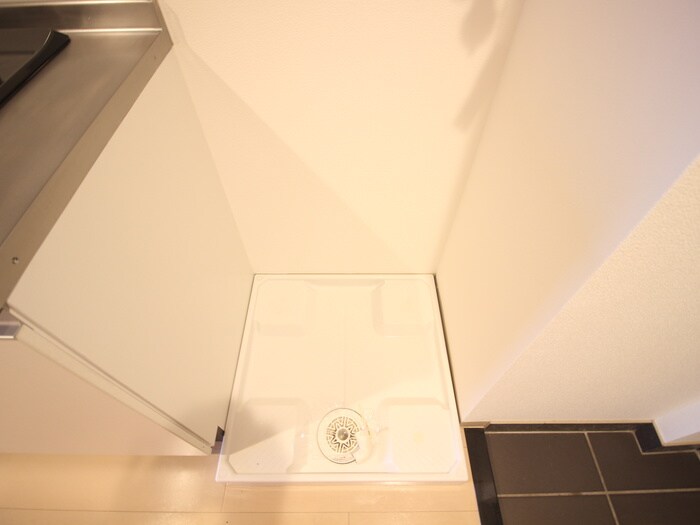 物件内観写真13　(洗濯機置場)