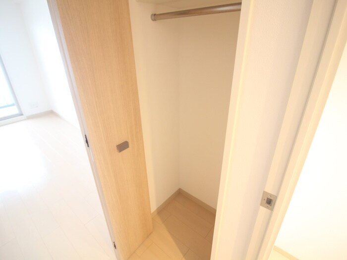 物件内観写真17　(収納)