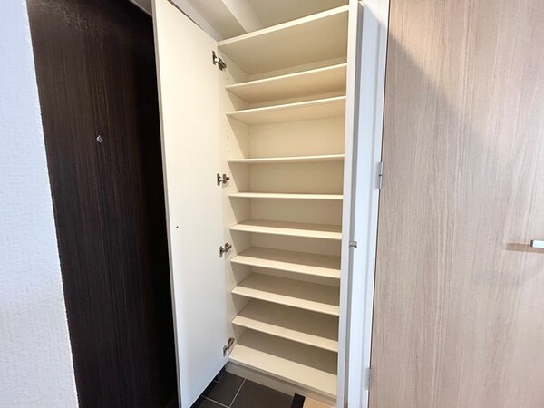 靴箱