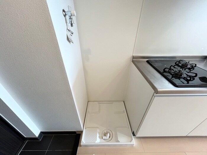 物件内観写真18　(洗濯機置場)