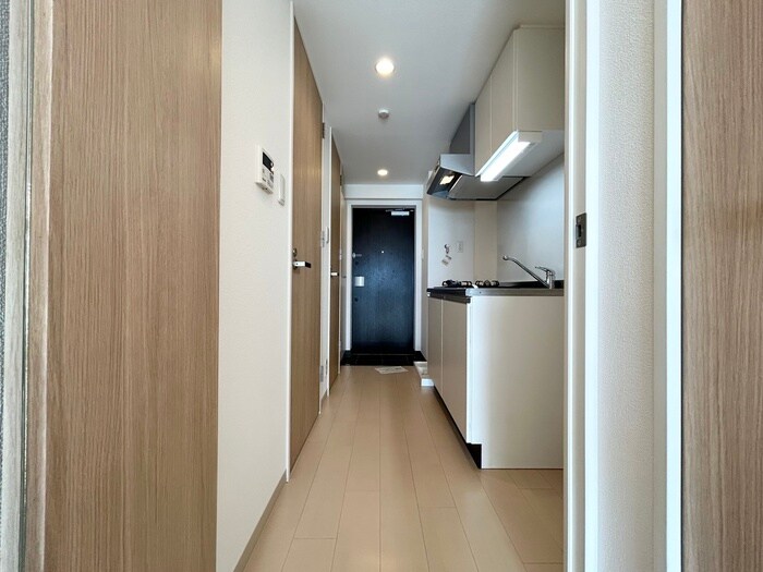 物件内観写真19　(廊下)