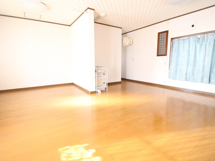 物件内観写真5　(居室)