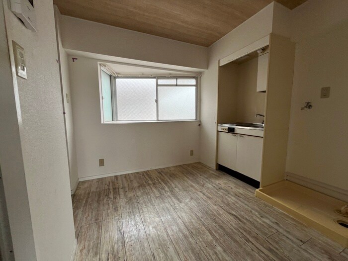 物件内観写真12　(居室)