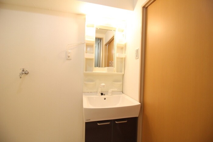 物件内観写真12　(洗面)